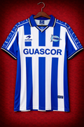 Camiseta réplica retro de Alavés temporada 98-99