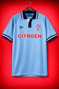 Camiseta réplica retro de Celta de Vigo temporada 97-99