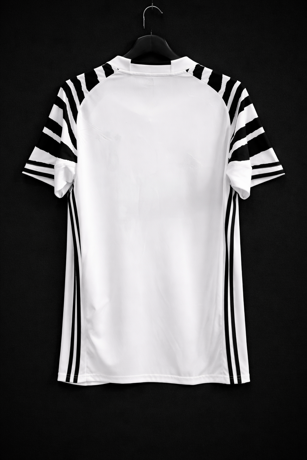 Camiseta réplica retro de Juventus de Turin temporada 16-17