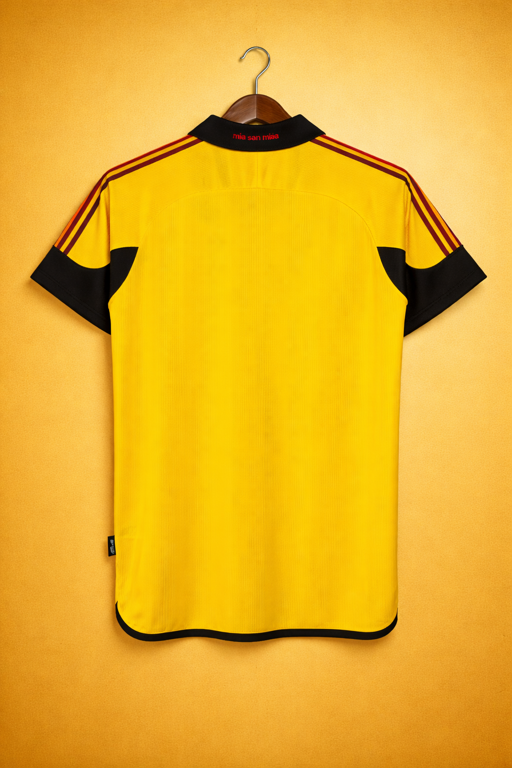 Camiseta réplica retro de Milan temporada 99-00 visitante